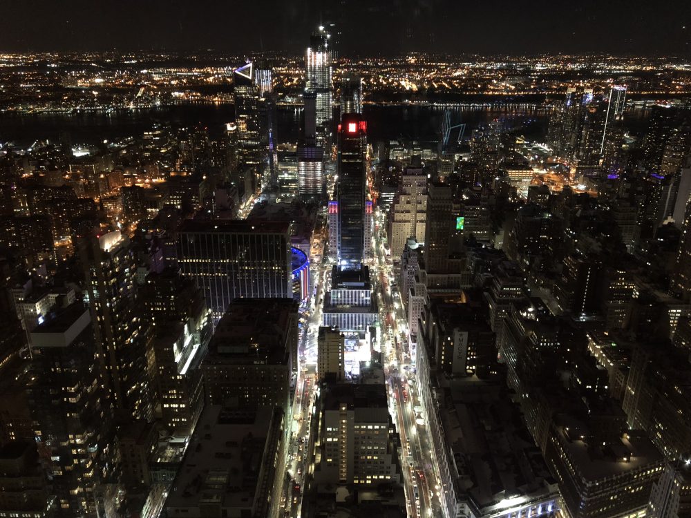 Empire State Building – Blick auf Madison Square Garden